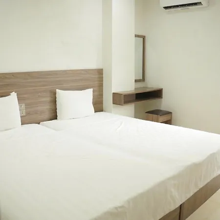 403 Aurora hotel Bãi Cháy- Quảng Ninh